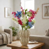 Boeket Kyra Meerkleurig in een sfeervol interieur