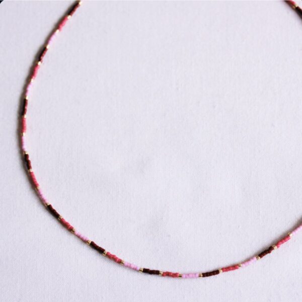Miyuki ketting in kersenrood