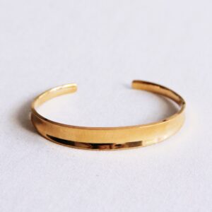 Bangle breed uitlopend – goud