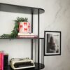 Bloempot strik lichtroze rood – sfeerfoto