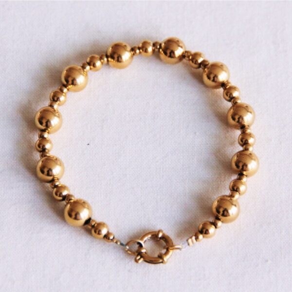 Armband met gemengde kralen