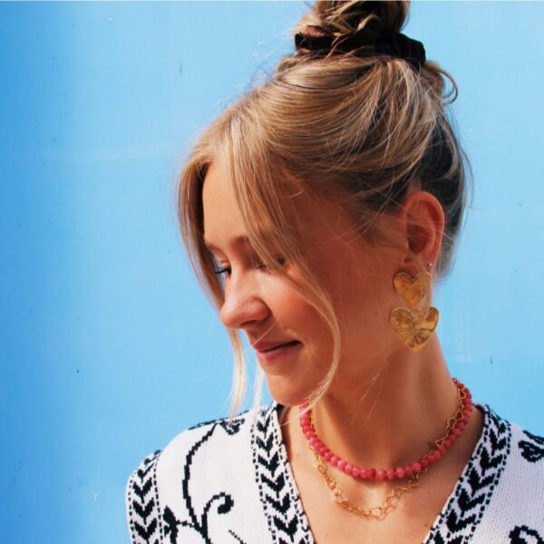 Gekoppelde harten ketting – foto 2