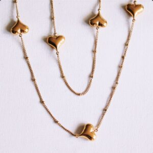 Lange ketting met hartjes