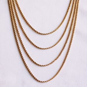 Gedraaide gelaagde ketting – goud