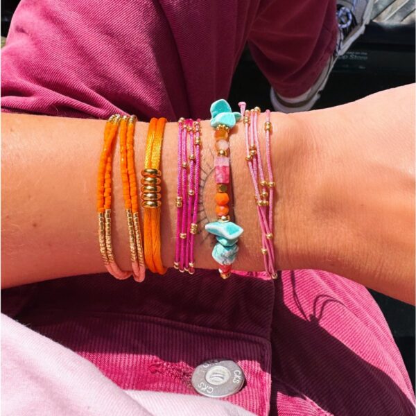 Satijnen armband met ringen – fuchsia/goud, foto 2