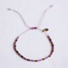 Miyuki armband met 5 mini madeliefjes in bruin en roze