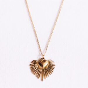 Fijne ketting met hartje en roggen