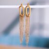 Ovale oorbel met ketting