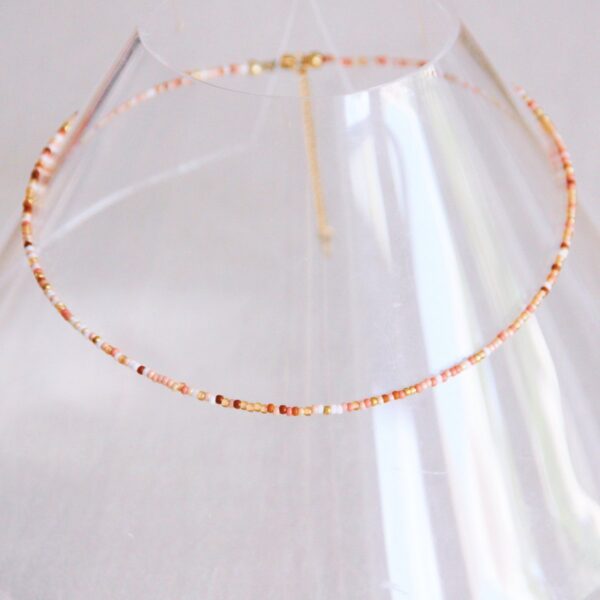Kralenketting mix in nude